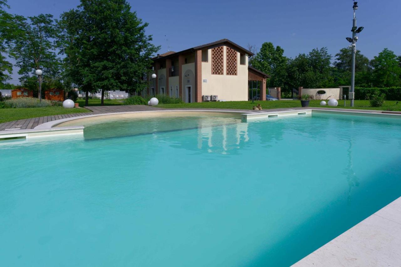 קרמה Agriturismo La Boschina מראה חיצוני תמונה