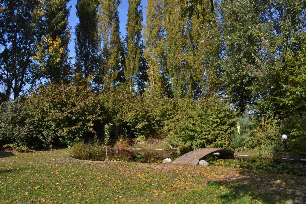 קרמה Agriturismo La Boschina מראה חיצוני תמונה
