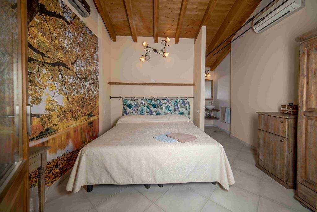 קרמה Agriturismo La Boschina מראה חיצוני תמונה